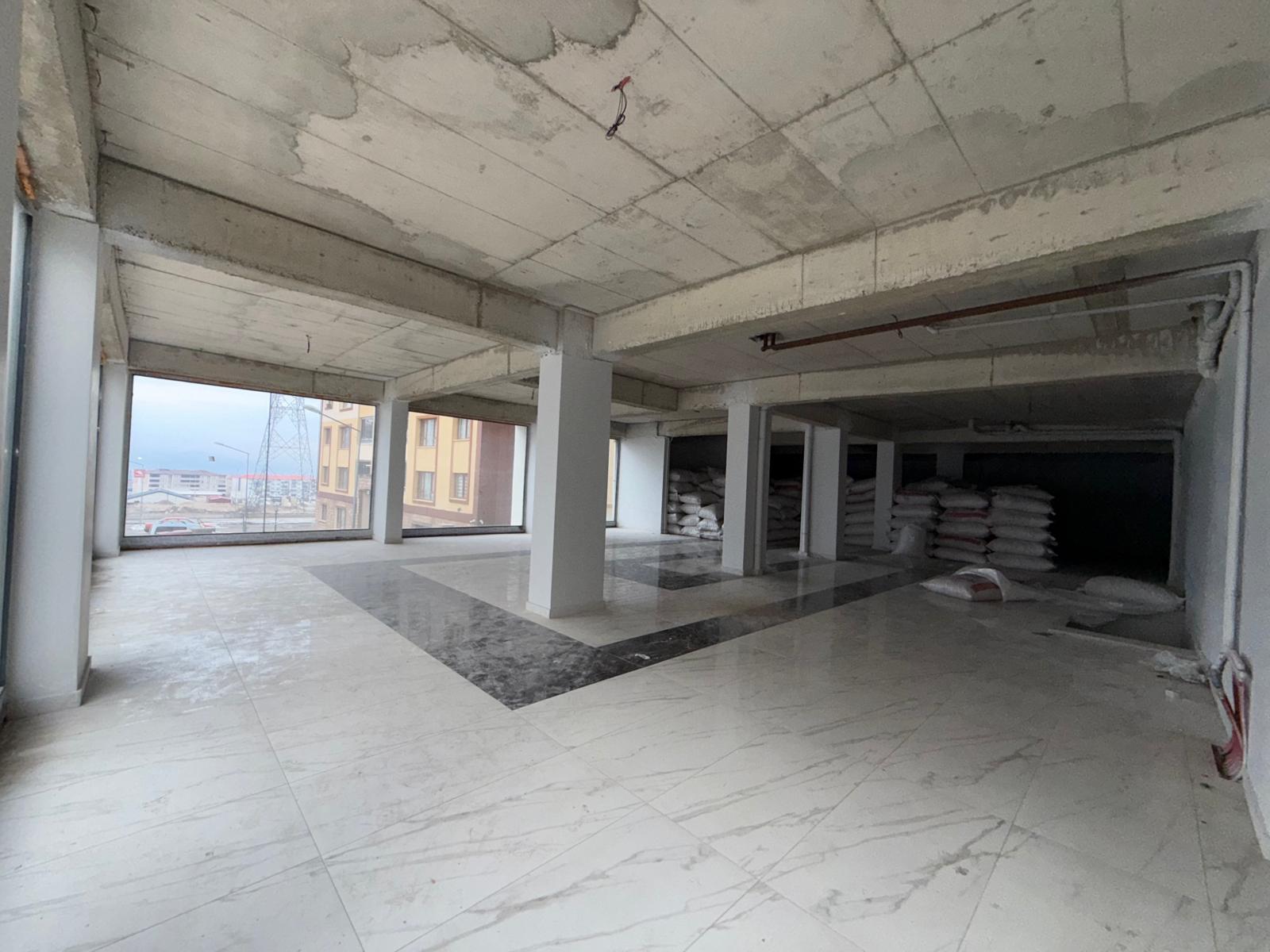 YILDIZKENT'TE SATILIK DÜKKKAN